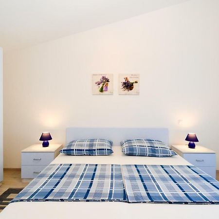 Apartment Mit- Mir Fondole Esterno foto